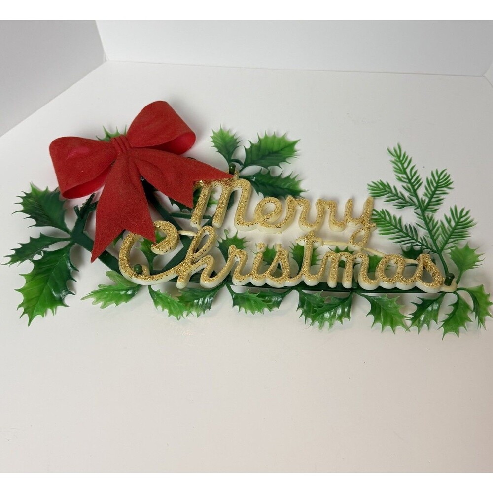 Vintage 1950's Merry Christmas Plastic Wall Hanging Holly Holiday Retro